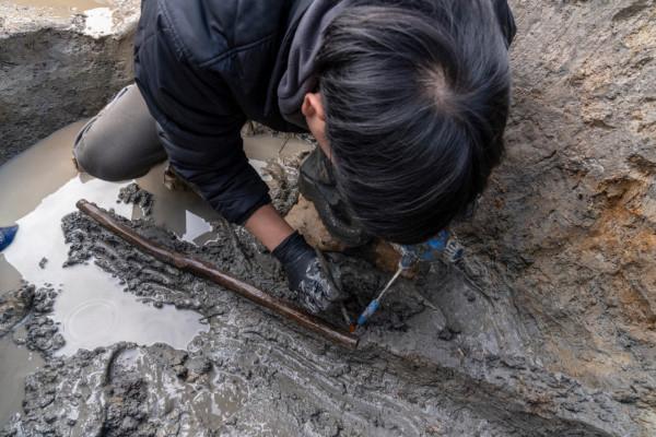 韩国出土4块千年木简