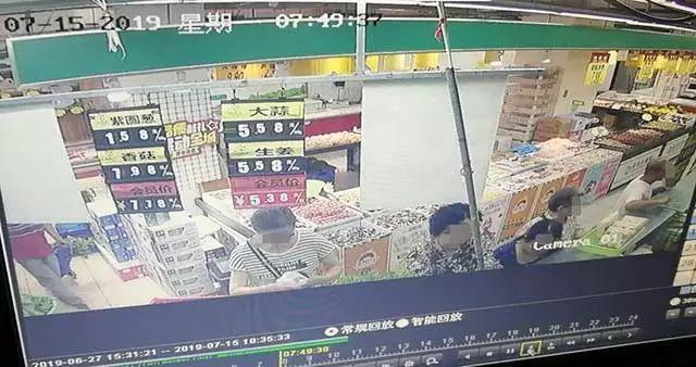 超市监控4天拍下上百次盗窃