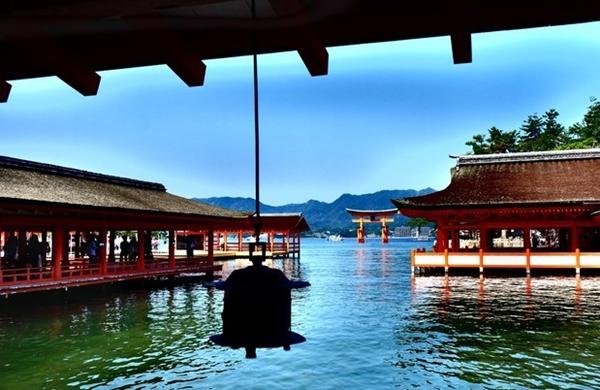 探寻日本神秘神社，精神圣地的奥秘之旅