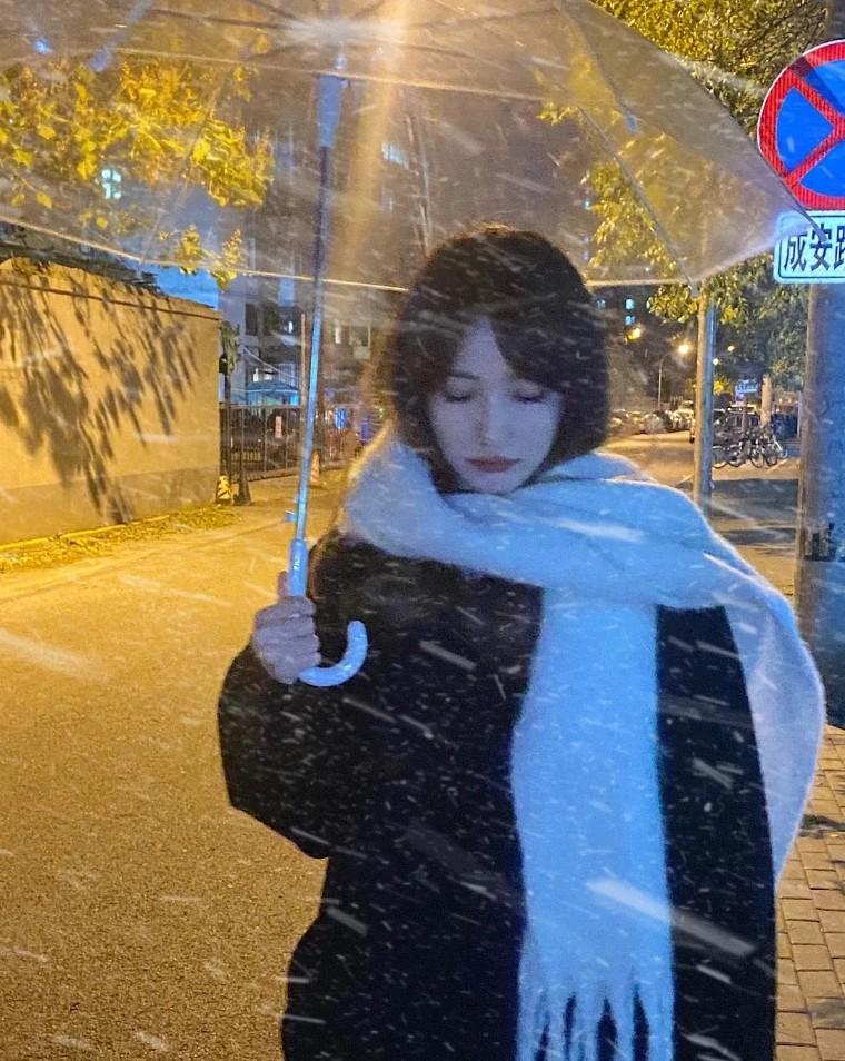 张万森下雪了——剧中的情感纠葛与视觉奇景