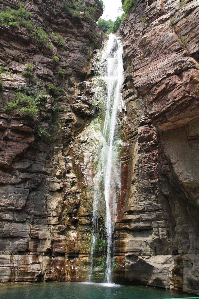 老君山旅游指南，乘坐火车至最佳站点攻略