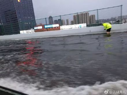 宁波大暴雨来袭，城市如何应对极端天气挑战